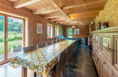 Freineux Villa | Charming Villa in Freyneux with Pool and Garden Oasis