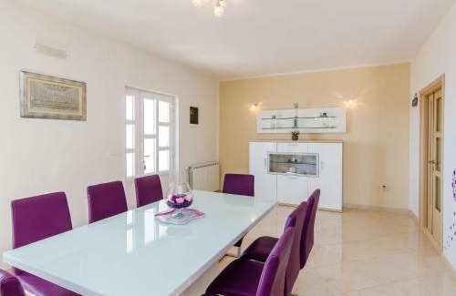 Pridvorje Villa | Elegant Villa in Gruda with Pool and Ocean Views