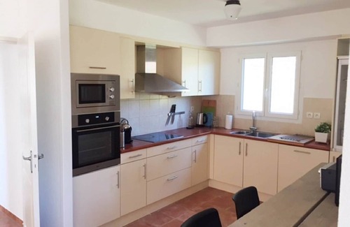 Joyeuse Villa | Idyllic Villa Retreat with Private Pool and Top Ratings