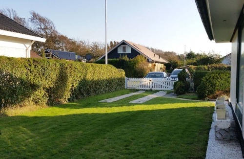 Julianadorp aan zee House | Relaxing Villa in Julianadorp with Spa and Family Amenities