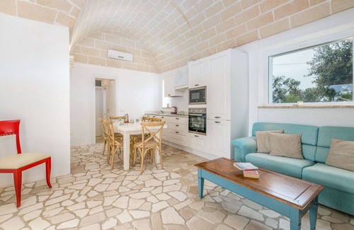Latiano Villa | Spacious Villa in Latiano with Pool & Family Amenities