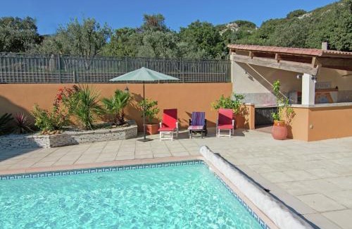 Ledenon Villa | Villa in Lédenon with Private Pool