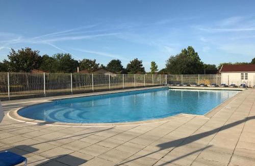 Les Forges House | Ideal Villa with Shared Pool, Pet & Child Friendly