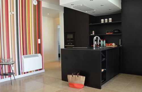 Malaucene Villa | Elegant Villa with Private Pool in Malaucène - 10/10 Rating
