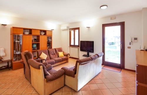 Tavullia Villa | Elegant Villa with Private Pool in Cultural Pesaro