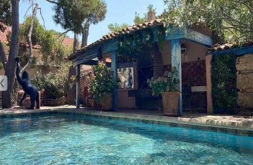 Martigues Villa | Relaxing Villa in Martigues with Private Pool & Ocean View