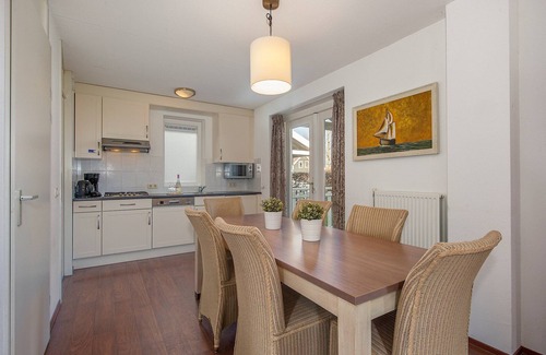 Bruinisse Villa | Villa in Netherlands with Private Sauna & Bath