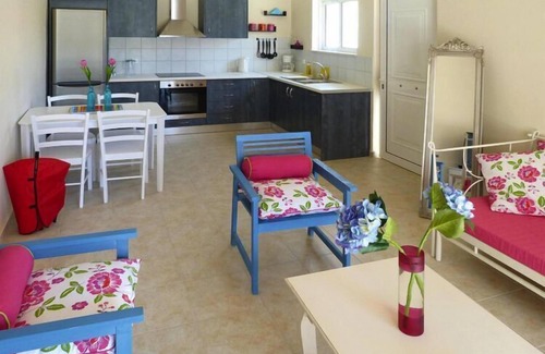 Nopigia Villa | Relaxing Villa in Nopigia with Private Pool & Ocean Views