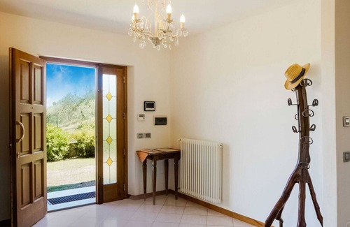 Ponte Buriano Villa | Villa in Pieve San Giovanni with Panoramic Pool