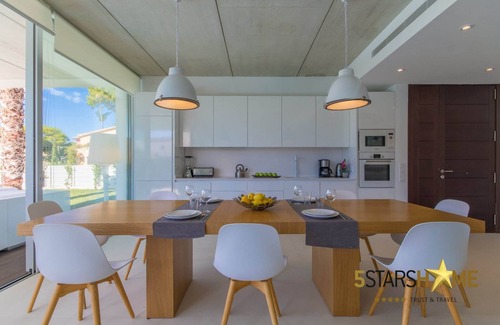 Muro Villa | Villa in Platja de Muro near Sandy Beach