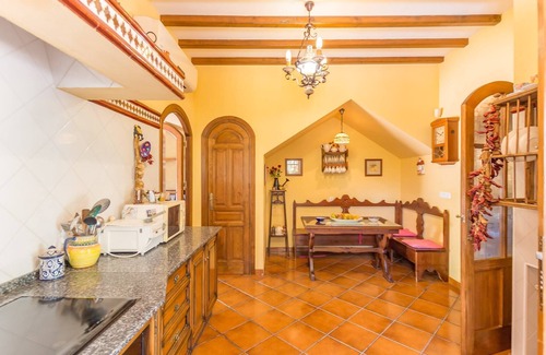 Priego de Cordoba Villa | Villa in Priego with pool near Sierras Subbéticas
