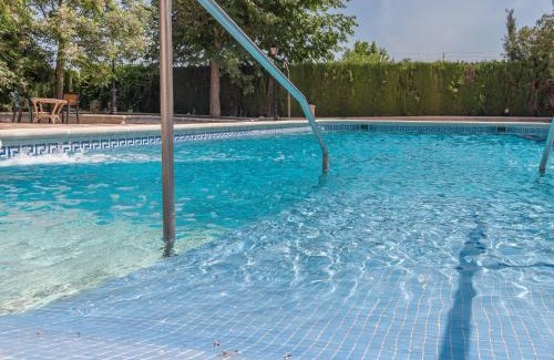 Priego de Cordoba Villa | Modern Priego de Cordoba Villa with Private Pool & Pet Friendly