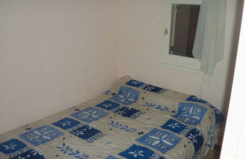 Valras-Plage Cabin | Relaxing Villa Steps from the Sea with Ocean View Amenities