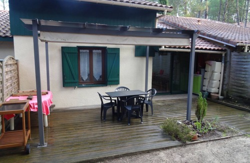 Moliets-et-Maa Villa | Convenient Villa Near Beaches, Shops & Family-Friendly Amenities