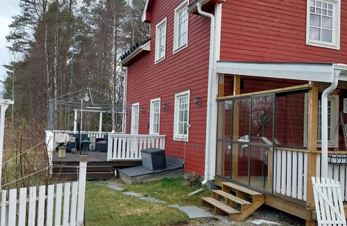 Ostersund House | Villa in rural setting in Torvallaby Östersund