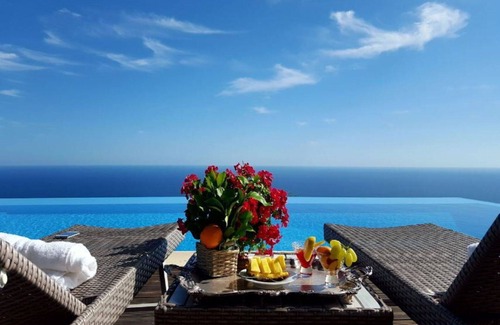 San Michele Villa | Elegant Villa in San Michele with Oceanfront Views