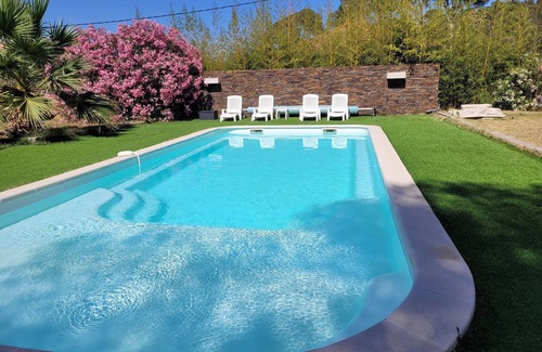 Le Dramont Villa | Seaside Villa with Pool: Ideal for 10 Guests & Ocean Views