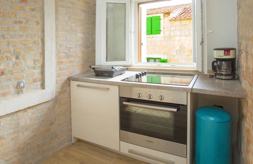 Split House | Historic Villa Veli Varos Near Diocletian Palace in Split