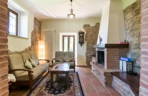 Tavoleto Villa | Pet-Friendly Oasis at Belvilla by OYO Casale Verbena