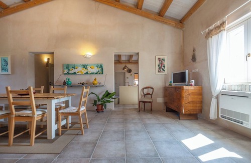 Castilenti Villa | Idyllic Villa with WiFi, Pool & Ocean Views Near Gran Sasso