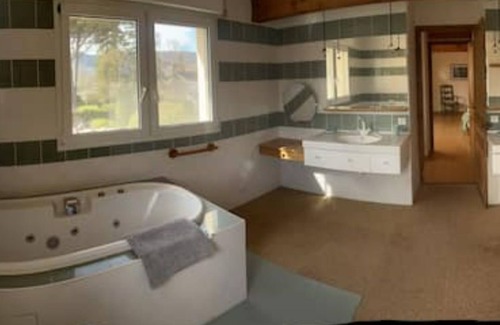 Oppede Villa | Discover the Villa: Family-Friendly Retreat in Provence