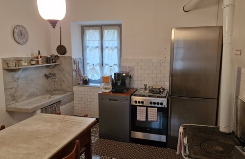 Capriata d'Orba House | Elegant Villa in Monferrato Vineyards with Pool Access