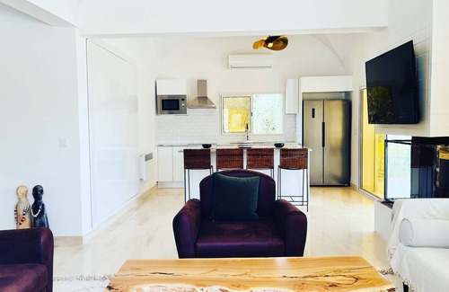 Hammam Bent Djedidi Villa | Explore Our Inviting Villa in Hammamet Mountain Retreat