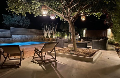 Koroni Villa | Exceptional Villa in Koroni with Private Pool & Breakfast