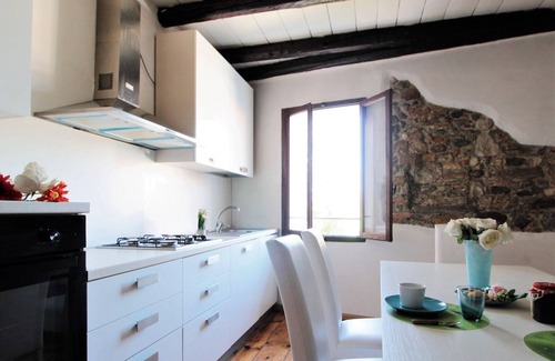 Santa Giustina Apartment | Discover Belvilla by OYO Appartemento Chardonnay Retreat