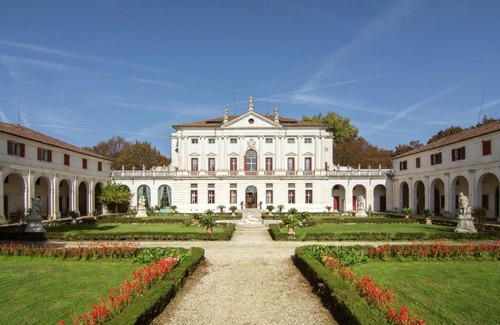 Levada House | Relax at Belvilla by OYO Villa Veneta Padova with Pool