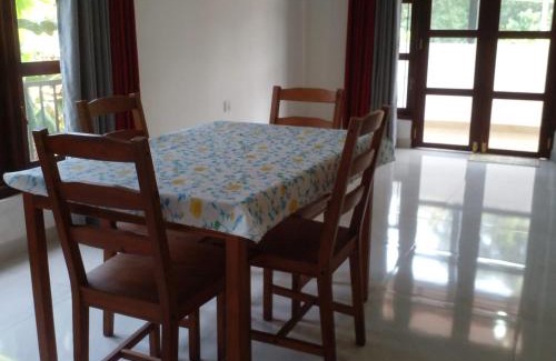 Gampaha House | Family-Friendly Villa in Yakkala, Gampaha with Great Ratings