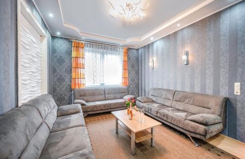 Ortsmitte Villa | Enchanting Villa in Medebach by Ski Area, Pet-Friendly