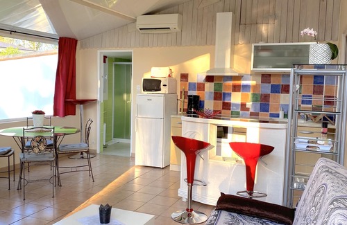Le Grau-dʼAgde Villa | Charming Beachfront Villa with Private Pool, Rated 9.4/10