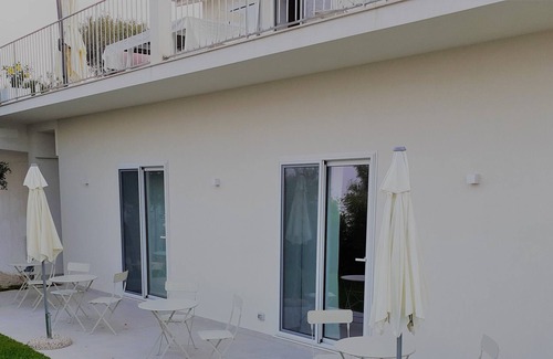 Santa Teresa di Riva Villa | Villa Infinity: Oceanfront Rooms with Panoramic Pool & Spa