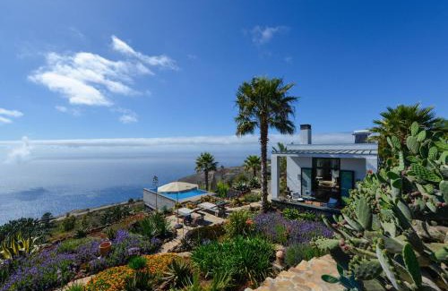 Puntagorda Villa | Experience Villa Infinite Place: Pet-Friendly Oasis with Pool