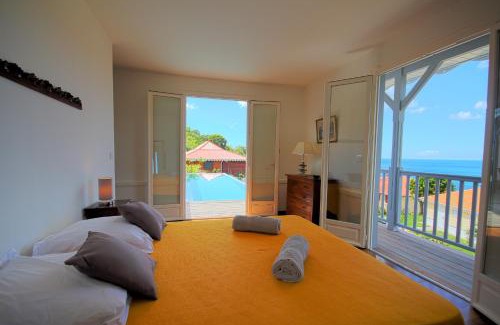 Les Anses-d'Arlets Villa | Discover Villa Infiniti: Poolside Retreat for Families & Pets