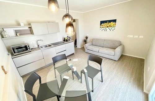 Ocenelli Villa | Villa Ipnotica - pool - sleeps 7 - additional children possible at no extra cost