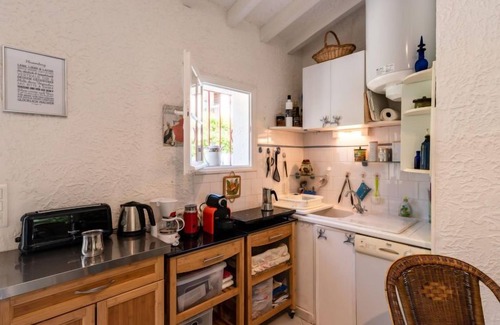 Bravone House | Relax at Villa Irène: Oceanfront Bliss with Spa & Breakfast