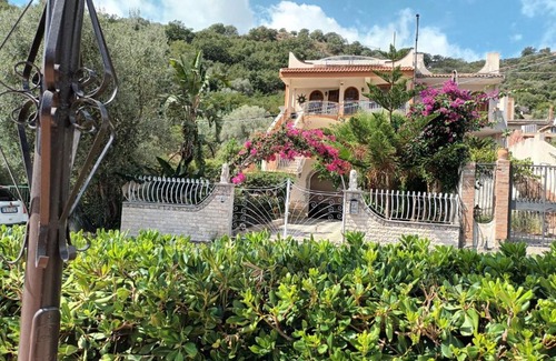 Savoca Apartment | Discover Villa Iris: Family-Friendly Retreat with Pool