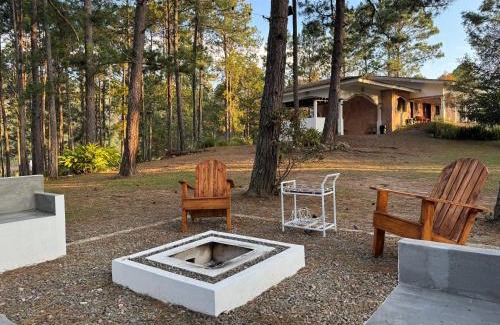 Valle de Angeles House | Villa Isabel: Family-Friendly Retreat with Pet Access
