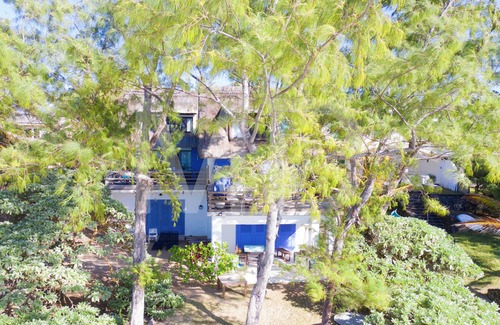 Trou d'Eau Douce Villa | Villa Isabella: Oceanfront Oasis Steps from the Lagoon
