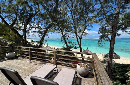 Trou d'Eau Douce Villa | Villa Isabella: Oceanfront Oasis Steps from the Lagoon