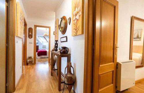 Puebla del Caraminal Apartment | Villa Isaura: Beachfront Escape with Ocean Views & 9.8 Rating