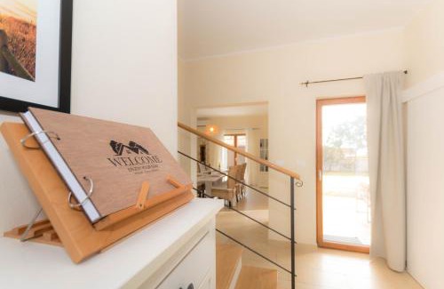 Peruski Villa | Experience Oceanfront Bliss at Villa Island View
