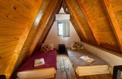 Santo Antonio do Pinhal Apartment | Villa Itália Chalé: Guest Rated 9.6 with Spa & Hot Tub