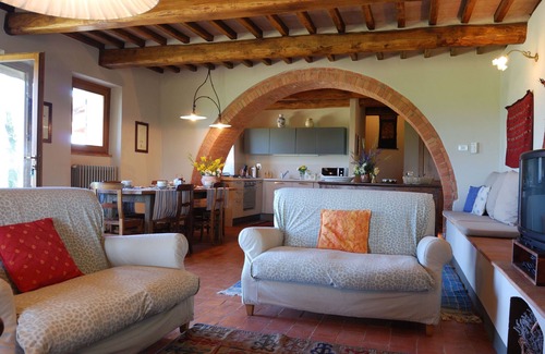 Monticchiello House | Panoramic Villa Overlooking Pienza and Val d'Orcia