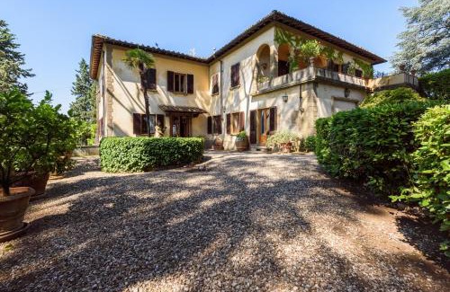 San Casciano in Val di Pesa Villa | Elegant Villa D'Agnola: Oceanfront Retreat with Pool