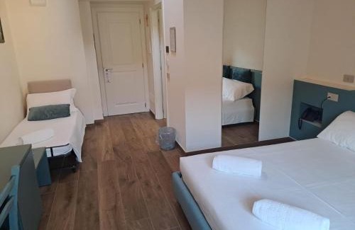 San Martino della Battaglia Hotel | Villa Veronesi: Guest Rated 9.6, Pet & Child Friendly Stays