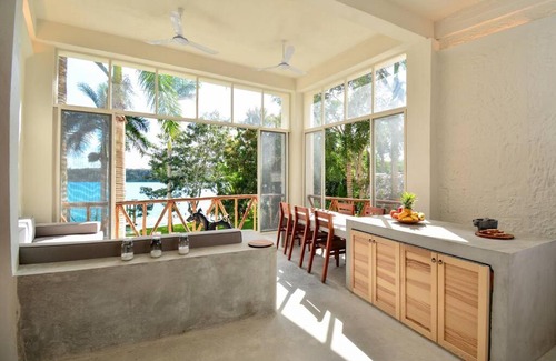 Xul-Ha Villa | Discover Villa IV Casa Kuuts: Family-Friendly Escape