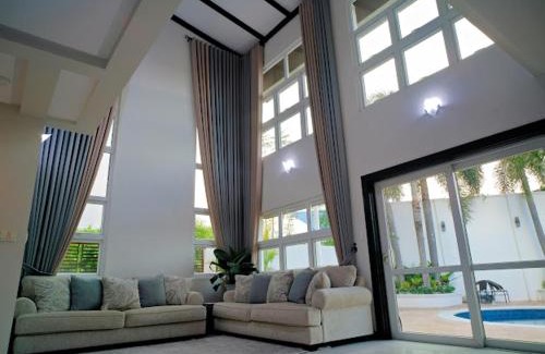 Luzon House | Villa James